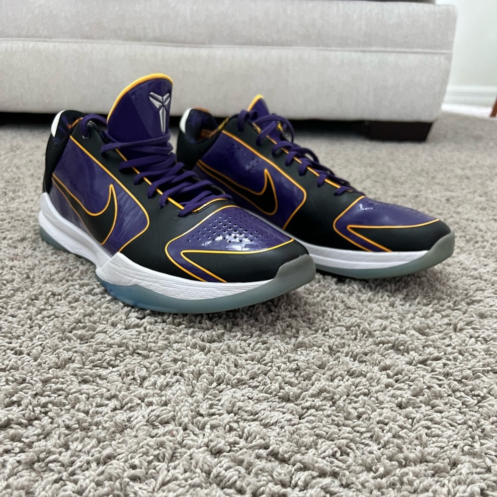 Zoom Kobe 5 Pronto 5x Champ - Size 16